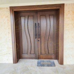Foto Puertas de Entrada y Exterior cliente 14