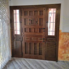 Foto Puertas de Entrada y Exterior cliente 1