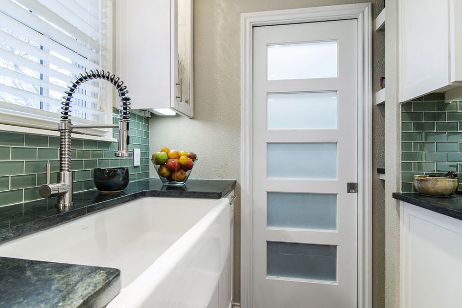 Puertas Blancas con Cristal para Cocina