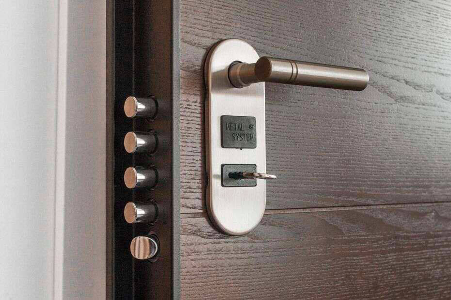 Hablemos de precios de puertas acorazadas...