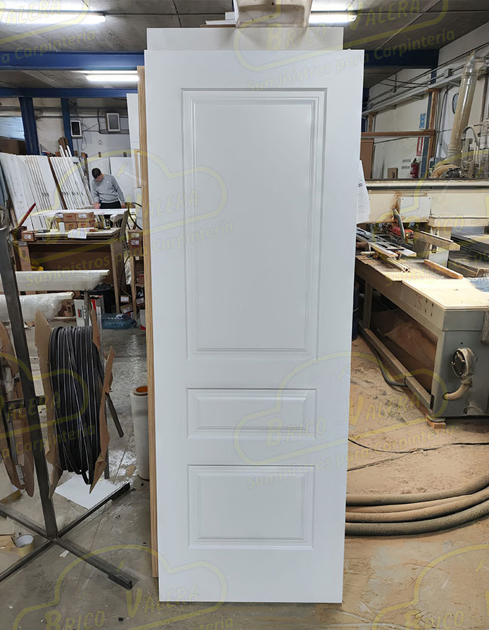 Foto Puertas Blancas Lacadas cliente 16