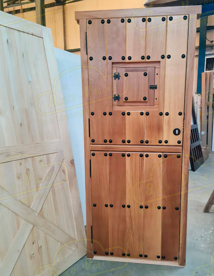 Foto Puertas Exterior Madera a Medida cliente 1