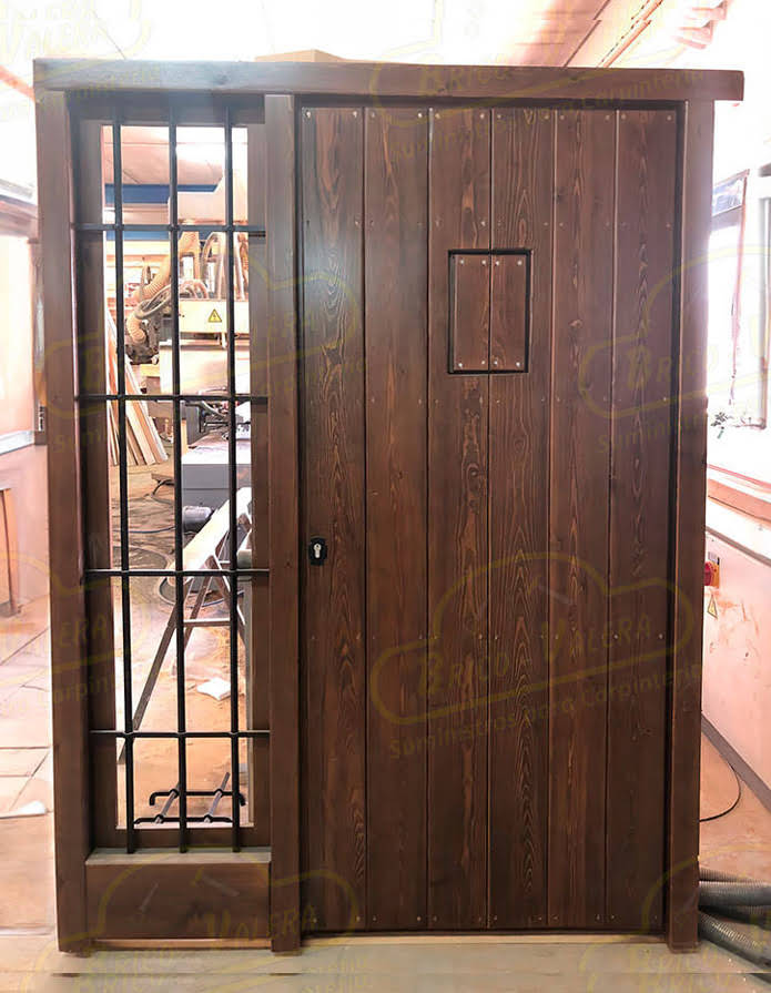 Foto Puertas Exterior Madera a Medida cliente 4