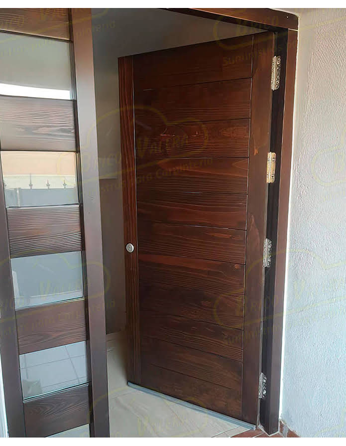 Foto Puertas Exterior Madera cliente 11