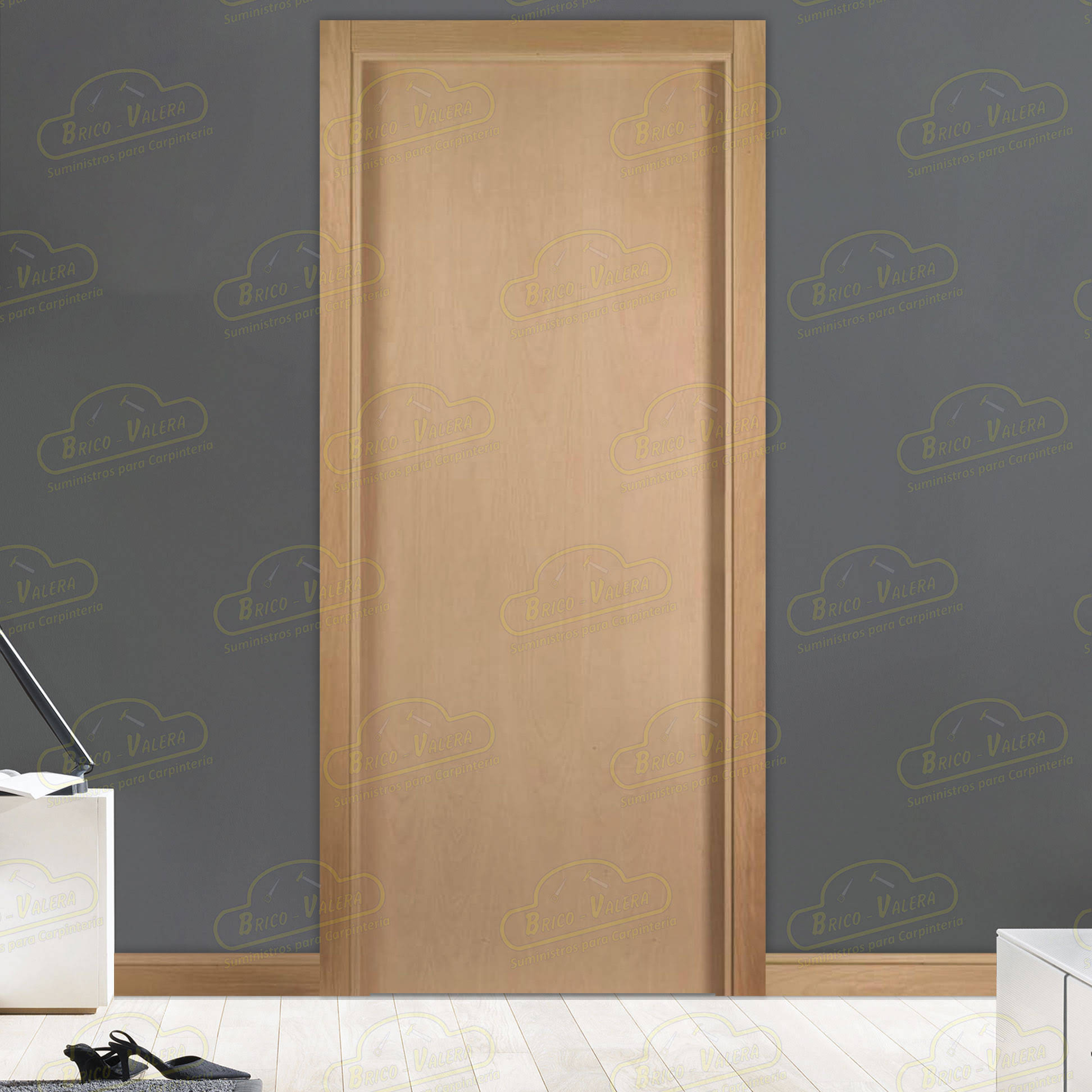 Puerta Maciza de Vaivén L1 Haya Moderna